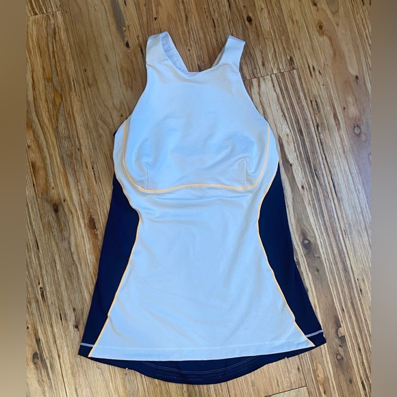 Lululemon Top - Picture 1 of 5